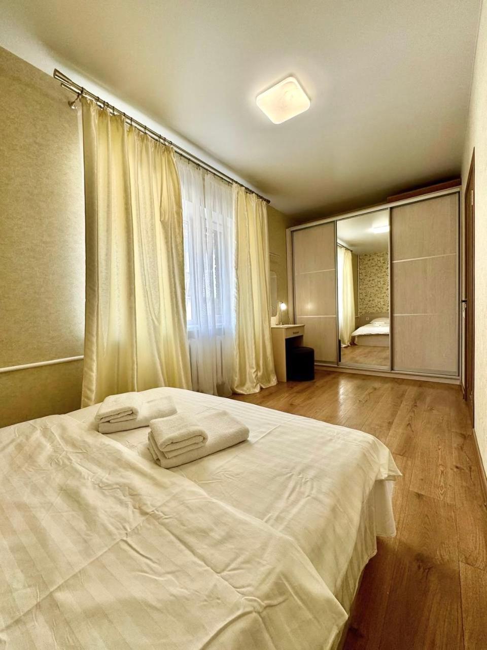 Apartpoltava: Elegant Apartments Near Puppet Theater Exterior photo